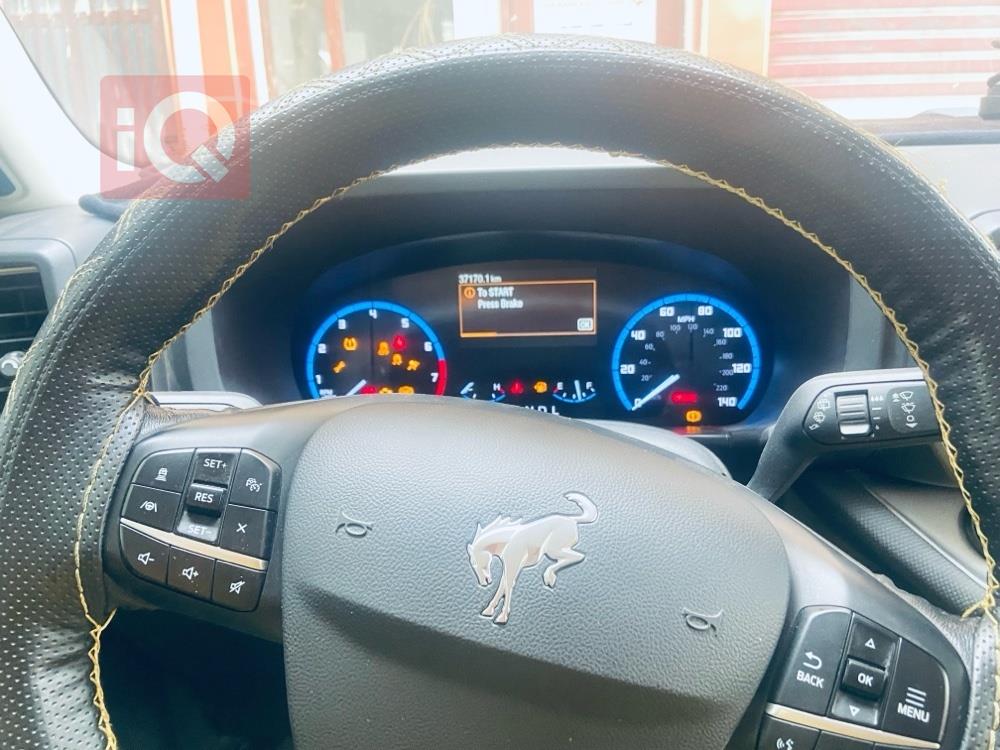 فورد برونكو سبورت